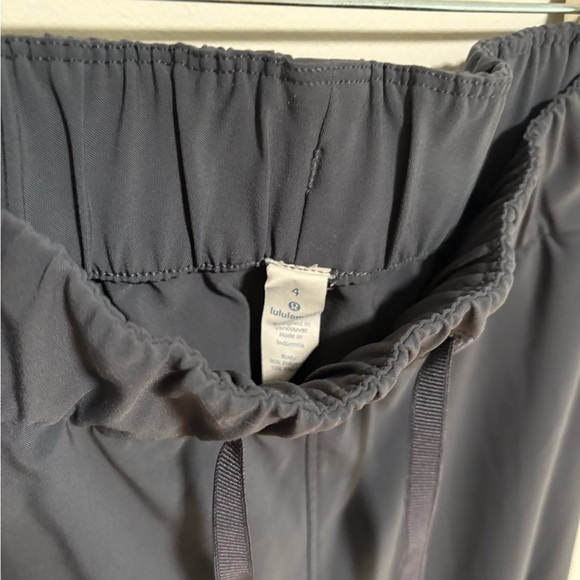 Lululemon Slim Fit 7/8 Length Jogger - Picture 2 of 2
